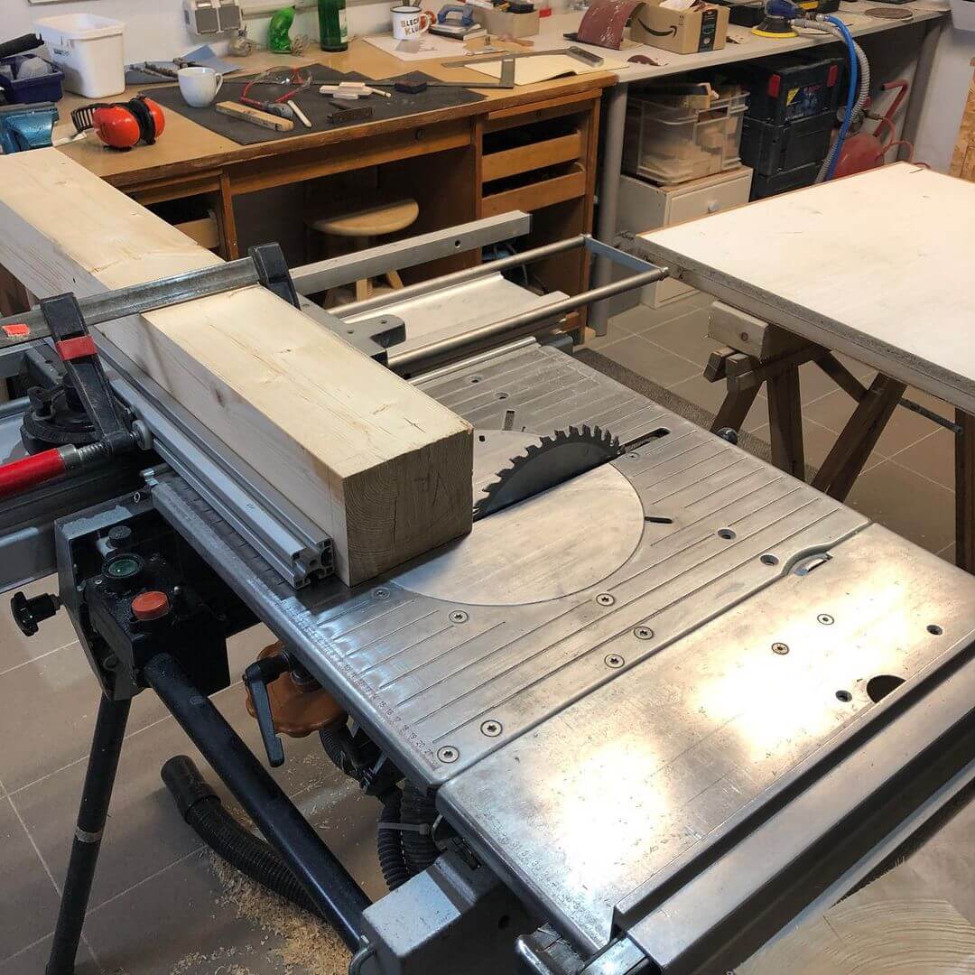 Table Saw Vs Bandsaw What Material Can Either Saw Cut