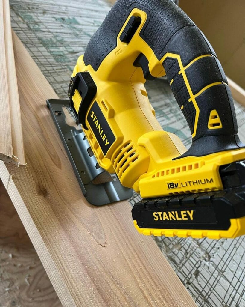 How To Cut Baseboard Corners With A Jigsaw