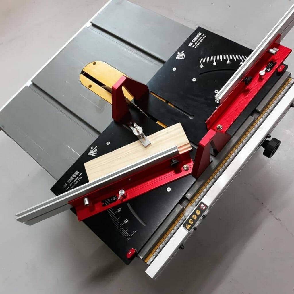 What Is The Difference Between Table Saws And Miter Saws