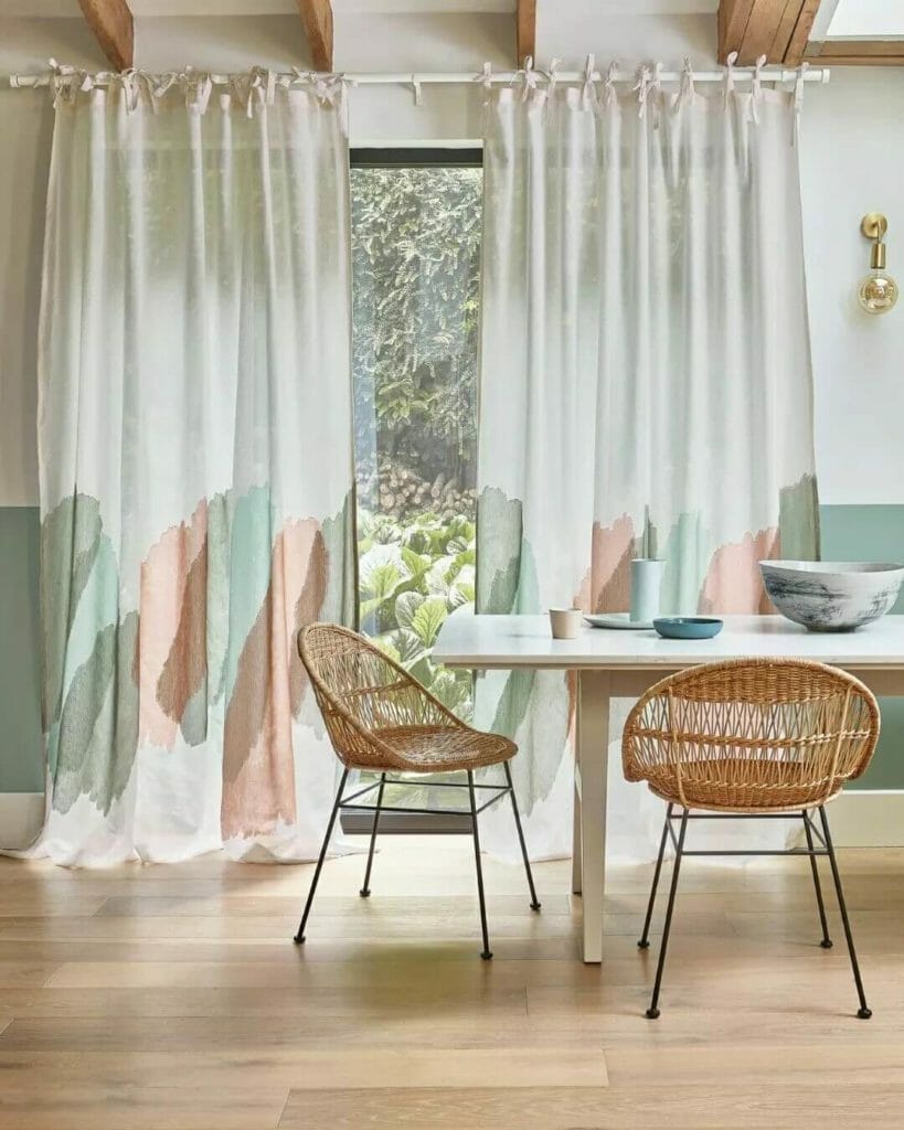 Tips For Hanging Curtains Without Drilling